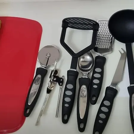 Апартаменты *1va* Ground Floor Setup For Your Amazing & Relaxed + Free Parking + Free Fast Wifi *